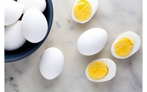 مصرف بیش از حد تخم مرغ برای بدن ما خطرناک است؟